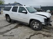 ✅ 2008 Chevrolet Suburban LTZ • VIN: 3GNFC16J58G313471 • Lot: 46770114. Wystawiony na Copart z przebiegiem 251 801 mil. Bezpłatny archiwum sprzedaży aukcyjnych z USA i szczegółowy raport historii pojazdu na DreamBid. Zdjęcie 4.