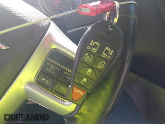 ✅ 2014 Chrysler Town & Country Touring L • VIN: 2C4RC1CG0ER200189 • Лот: 43380572. Опубликован ранее на IAAI с пробегом 189 374 миль. Бесплатный доступ к архиву аукционных продаж из США и подробный отчёт об истории автомобиля на DreamBid. Изображение 11.