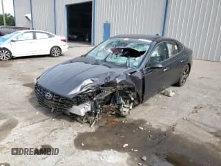 ✅ 2021 Hyundai Sonata SEL Plus • VIN: 5NPEJ4J25MH118676 • Лот: 80958425. Опубликован ранее на Copart с пробегом 59 173 миль. Бесплатный доступ к архиву аукционных продаж из США и подробный отчёт об истории автомобиля на DreamBid. Изображение 1.