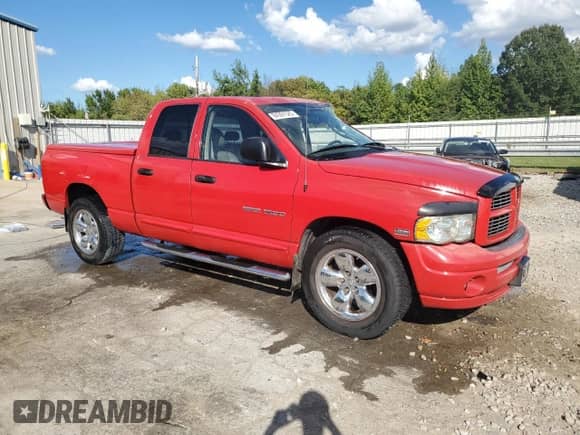 2005 Dodge 1500 SLT with VIN 1D7HA18D05S282056, listed as a Copart auction lot 84391525 with 147,030 mi miles and Salvage title. Bid and sale history available at DreamBid. Image 4.