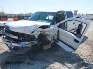 ✅ 2001 Chevrolet Silverado 2500HD LS • VIN: 1GCHK23U31F202241 • Lot: 41978203. Wystawiony na IAAI z przebiegiem 200 912 mil. Bezpłatny archiwum sprzedaży aukcyjnych z USA i szczegółowy raport historii pojazdu na DreamBid. Zdjęcie 18.