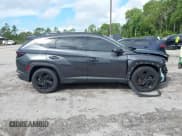 ✅ 2022 Hyundai Tucson Limited • VIN: 5NMJE3AE9NH072078 • Lot: 43384055. Wystawiony na IAAI z przebiegiem 38 590 mil. Bezpłatny archiwum sprzedaży aukcyjnych z USA i szczegółowy raport historii pojazdu na DreamBid. Zdjęcie 13.