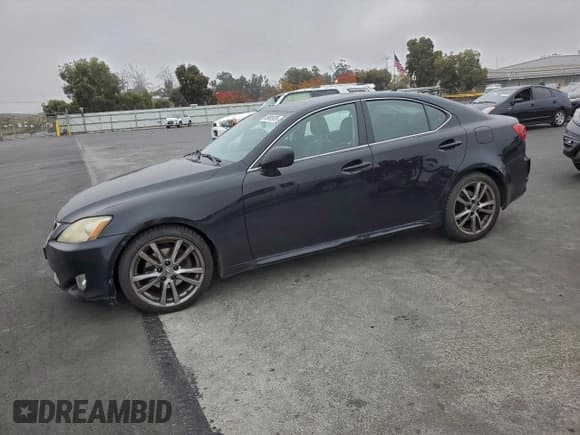 ✅ 2008 Lexus IS 250 • VIN: JTHBK262X85067998 • Лот: 95981975. Опубликован ранее на Copart с пробегом 137 112 миль. Бесплатный доступ к архиву аукционных продаж из США и подробный отчёт об истории автомобиля на DreamBid. Изображение 1.