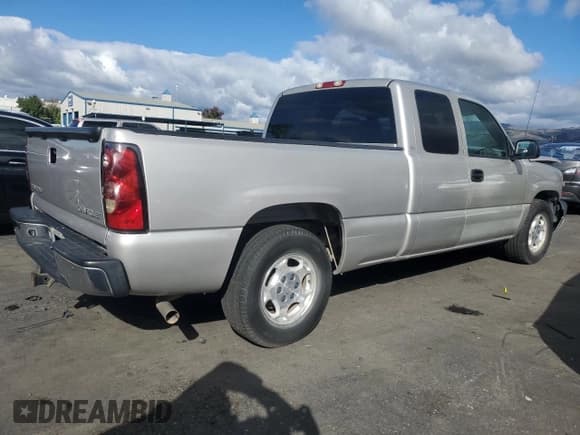 ✅ 2004 Chevrolet Silverado 1500 LS • VIN: 2GCEC19V341146534 • Lot: 93450135. Listed on Copart with 298,171 mi. Free auction sales archive from the USA and detailed vehicle history report at DreamBid. Image 3.