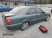 ✅ 1995 Mercedes-Benz C 2.8L • VIN: WDBHA28E3SF241951 • Лот: 50332845. Опубликован ранее на Copart с пробегом 236 068 миль. Бесплатный доступ к архиву аукционных продаж из США и подробный отчёт об истории автомобиля на DreamBid. Изображение 3.