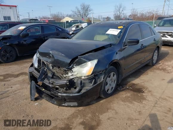 ✅ 2007 Honda Accord • VIN: 1HGTM56497A090750 • Lot: 43705104. Listed on IAAI with 184,340 mi. Free auction sales archive from the USA and detailed vehicle history report at DreamBid. Image 12.