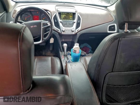 ✅ 2012 GMC Terrain SLT-1 • VIN: 2GKALUEK0C6104937 • Lot: 94469985. Wystawiony na Copart z przebiegiem 207 160 mil. Bezpłatny archiwum sprzedaży aukcyjnych z USA i szczegółowy raport historii pojazdu na DreamBid. Zdjęcie 8.