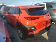 ✅ 2019 Hyundai Kona SE • VIN: KM8K12AA8KU388420 • Лот: 76146504. Опубликован ранее на Copart с пробегом 41 985 миль. Бесплатный доступ к архиву аукционных продаж из США и подробный отчёт об истории автомобиля на DreamBid. Изображение 2.