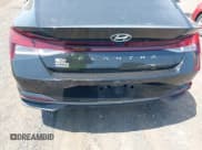 ✅ 2021 Hyundai Elantra SE • VIN: KMHLL4AG4MU166264 • Lot: 42833891. Listed on IAAI with 52,025 mi. Free auction sales archive from the USA and detailed vehicle history report at DreamBid. Image 12.