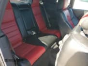 ✅ 2010 Dodge Challenger R/T Classic • VIN: 2B3CJ5DT3AH100832 • Lot: 82830024. Wystawiony na Copart z przebiegiem Nie podano. Bezpłatny archiwum sprzedaży aukcyjnych z USA i szczegółowy raport historii pojazdu na DreamBid. Zdjęcie 10.