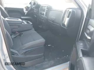 ✅ 2016 Chevrolet Silverado 1500 LT • VIN: 1GCUKREC3GF210666 • Lot: 43638489. Wystawiony na IAAI z przebiegiem 198 047 mil. Bezpłatny archiwum sprzedaży aukcyjnych z USA i szczegółowy raport historii pojazdu na DreamBid. Zdjęcie 5.