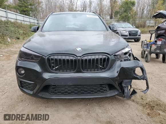 ✅ 2017 BMW X1 xDrive28i • VIN: WBXHT3Z37H4A54169 • Lot: 90596355. Listed on Copart with 53,875 mi. Free auction sales archive from the USA and detailed vehicle history report at DreamBid. Image 5.