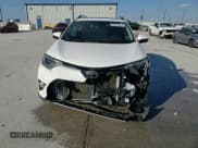 ✅ 2018 Toyota RAV4 XLE • VIN: JTMWFREV0JJ199399 • Lot: 92922985. Listed on Copart with 75,574 mi. Free auction sales archive from the USA and detailed vehicle history report at DreamBid. Image 15.