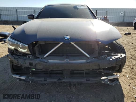 ✅ 2022 BMW 3 Series 330i • VIN: 3MW5R1J06N8C48649 • Lot: 84245375. Listed on Copart with 40,673 mi. Free auction sales archive from the USA and detailed vehicle history report at DreamBid. Image 5.