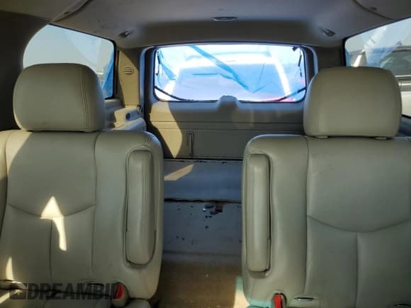 ✅ 2005 Chevrolet Suburban LT • VIN: 1GNFK16Z15J136856 • Lot: 71222915. Listed on Copart with 158,709 mi. Free auction sales archive from the USA and detailed vehicle history report at DreamBid. Image 10.