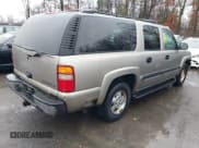 ✅ 2003 Chevrolet Suburban LT • VIN: 3GNFK16Z23G208162 • Лот: 41508649. Опубликован ранее на IAAI с пробегом 329 695 миль. Бесплатный доступ к архиву аукционных продаж из США и подробный отчёт об истории автомобиля на DreamBid. Изображение 4.