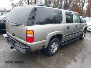 ✅ 2003 Chevrolet Suburban LT • VIN: 3GNFK16Z23G208162 • Лот: 41508649. Опубликован ранее на IAAI с пробегом 329 695 миль. Бесплатный доступ к архиву аукционных продаж из США и подробный отчёт об истории автомобиля на DreamBid. Изображение 4.