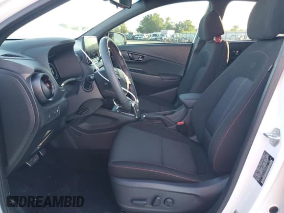 ✅ 2023 Hyundai Kona N Line • VIN: KM8K33A32PU044252 • Лот: 68555494. Опубликован ранее на Copart с пробегом 17 085 миль. Бесплатный доступ к архиву аукционных продаж из США и подробный отчёт об истории автомобиля на DreamBid. Изображение 7.