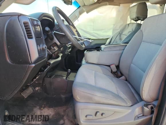 ✅ 2019 Chevrolet Silverado 2500HD Work Truck • VIN: 2GC2KREG9K1185492 • Лот: 81143915. Опубликован ранее на Copart с пробегом 124 233 миль. Бесплатный доступ к архиву аукционных продаж из США и подробный отчёт об истории автомобиля на DreamBid. Изображение 7.