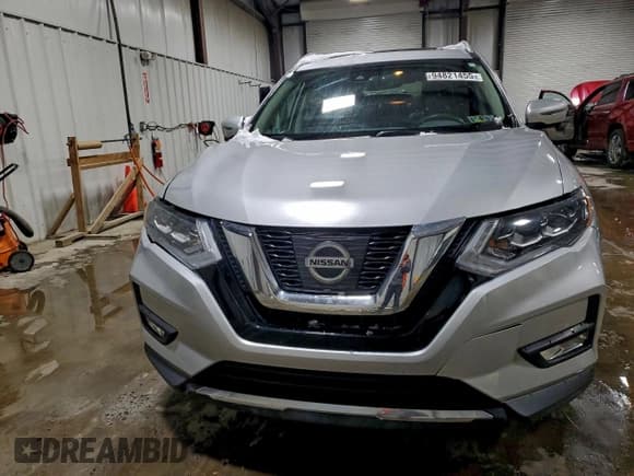✅ 2017 Nissan Rogue SV • VIN: 5N1AT2MV3HC881117 • Lot: 94821455. Listed on Copart with 108,697 mi. Free auction sales archive from the USA and detailed vehicle history report at DreamBid. Image 5.