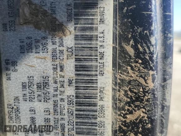 ✅ 1998 Dodge Dakota SLT • VIN: 1B7GL22X1WS715975 • Lot: 86011004. Wystawiony na Copart z przebiegiem 219 416 mil. Bezpłatny archiwum sprzedaży aukcyjnych z USA i szczegółowy raport historii pojazdu na DreamBid. Zdjęcie 14.