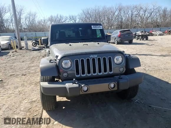 ✅ 2018 Jeep Wrangler Sahara • VIN: 1C4AJWBG3JL847321 • Лот: 46865345. Опубликован ранее на Copart с пробегом 123 980 миль. Бесплатный доступ к архиву аукционных продаж из США и подробный отчёт об истории автомобиля на DreamBid. Изображение 10.