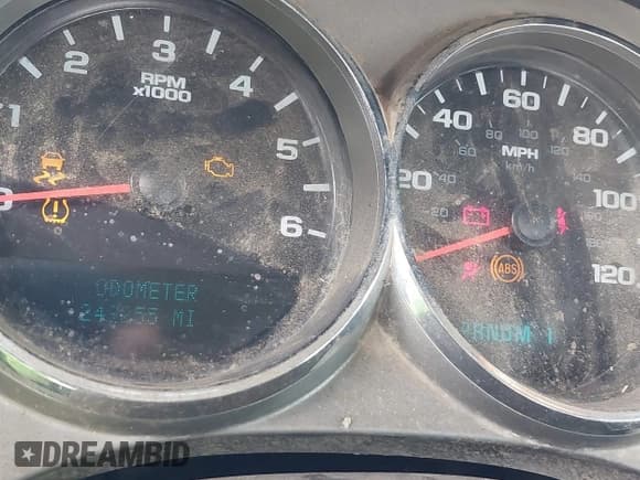 ✅ 2014 Chevrolet Silverado 2500HD Work Truck • VIN: 1GC1KVCG3EF179806 • Lot: 42708415. Listed on IAAI with 249,255 mi. Free auction sales archive from the USA and detailed vehicle history report at DreamBid. Image 7.