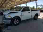 2014 Ram 1500 Tradesman с VIN 3C6JR6AT5EG100997, выставлен на аукционе Copart как лот 82476905 с пробегом 131 708 миль миль и Списание • Salvage title. История ставок и продаж доступна на DreamBid. Изображение 1.