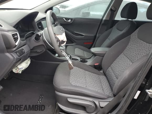 ✅ 2017 Hyundai Ioniq Blue • VIN: KMHC65LC3HU039874 • Lot: 43962225. Wystawiony na Copart z przebiegiem 83 443 mil. Bezpłatny archiwum sprzedaży aukcyjnych z USA i szczegółowy raport historii pojazdu na DreamBid. Zdjęcie 7.