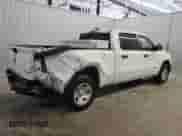 2022 Ram 1500 Tradesman z VIN 1C6SRFNT7NN438519, wystawiony jako Copart lot #54878955 z przebiegiem 50 621 mil mil oraz Czysty tytuł • Clean title. Historia ofert i sprzedaży dostępna na DreamBid. Obrazek 3.