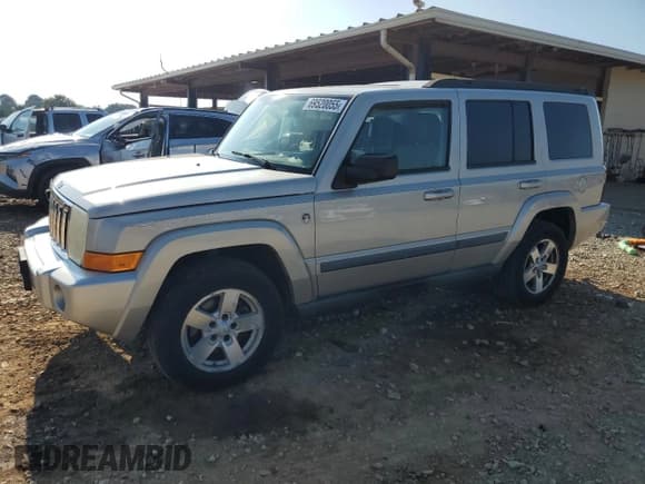 ✅ 2007 Jeep Commander Sport • VIN: 1J8HG48P27C702264 • Lot: 69520055. Listed on Copart with 226,330 mi. Free auction sales archive from the USA and detailed vehicle history report at DreamBid. Image 1.