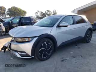 2023 Hyundai Ioniq 5 SEL z VIN KM8KNDAF7PU166437, wystawiony jako Copart lot #77498133 z przebiegiem 10 517 mil mil oraz . Historia ofert i sprzedaży dostępna na DreamBid. Obrazek 1.