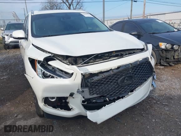 ✅ 2019 Infiniti QX60 Luxe • VIN: 5N1DL0MM2KC560167 • Lot: 43816737. Wystawiony na IAAI z przebiegiem 76 640 mil. Bezpłatny archiwum sprzedaży aukcyjnych z USA i szczegółowy raport historii pojazdu na DreamBid. Zdjęcie 6.