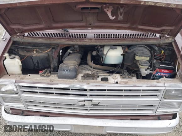 ✅ 1988 Chevrolet Chevy Van • VIN: 1GCEG25H4J7104141 • Лот: 43097646. Опубликован ранее на IAAI с пробегом 10 988 миль. Бесплатный доступ к архиву аукционных продаж из США и подробный отчёт об истории автомобиля на DreamBid. Изображение 10.