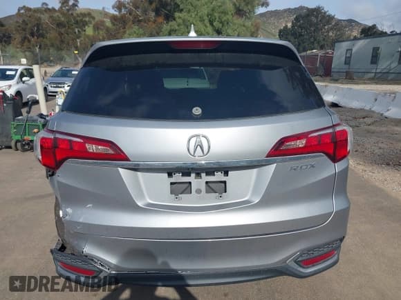 ✅ 2017 Acura RDX • VIN: 5J8TB3H32HL019765 • Lot: 41935355. Listed on IAAI with 128,704 mi. Free auction sales archive from the USA and detailed vehicle history report at DreamBid. Image 16.