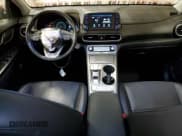 ✅ 2021 Hyundai Kona Limited • VIN: KM8K33AG8MU114030 • Лот: 78014754. Опубликован ранее на Copart с пробегом 30 830 миль. Бесплатный доступ к архиву аукционных продаж из США и подробный отчёт об истории автомобиля на DreamBid. Изображение 8.