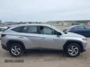 ✅ 2022 Hyundai Tucson SE • VIN: 5NMJA3AE5NH014755 • Lot: 42295267. Wystawiony na IAAI z przebiegiem 42 622 mil. Bezpłatny archiwum sprzedaży aukcyjnych z USA i szczegółowy raport historii pojazdu na DreamBid. Zdjęcie 13.