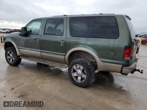 ✅ 2002 Ford Excursion Limited • VIN: 1FMNU43SX2EC24196 • Лот: 54375465. Опубликован ранее на Copart с пробегом 183 237 миль. Бесплатный доступ к архиву аукционных продаж из США и подробный отчёт об истории автомобиля на DreamBid. Изображение 2.