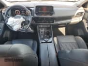 ✅ 2022 Nissan Rogue Platinum • VIN: JN8BT3DD8NW272254 • Lot: 65932025. Wystawiony na Copart z przebiegiem 36 968 mil. Bezpłatny archiwum sprzedaży aukcyjnych z USA i szczegółowy raport historii pojazdu na DreamBid. Zdjęcie 8.