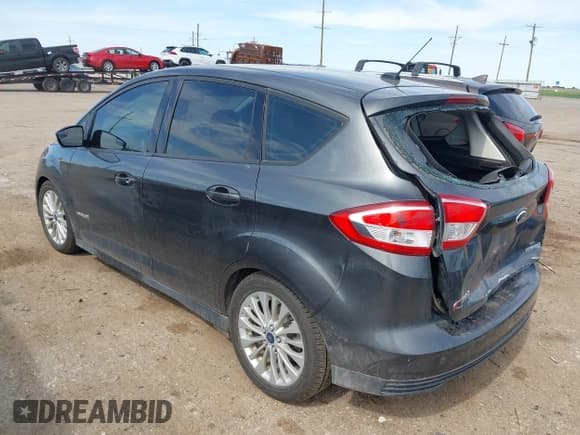 ✅ 2018 Ford C-Max SE • VIN: 1FADP5AU7JL101909 • Lot: 42146442. Wystawiony na IAAI z przebiegiem 145 319 mil. Bezpłatny archiwum sprzedaży aukcyjnych z USA i szczegółowy raport historii pojazdu na DreamBid. Zdjęcie 3.