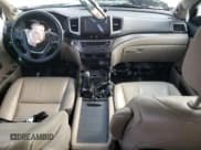 ✅ 2017 Honda Pilot EX-L • VIN: 5FNYF5H79HB013598 • Lot: 62476735. Listed on Copart with Not provided. Free auction sales archive from the USA and detailed vehicle history report at DreamBid. Image 8.