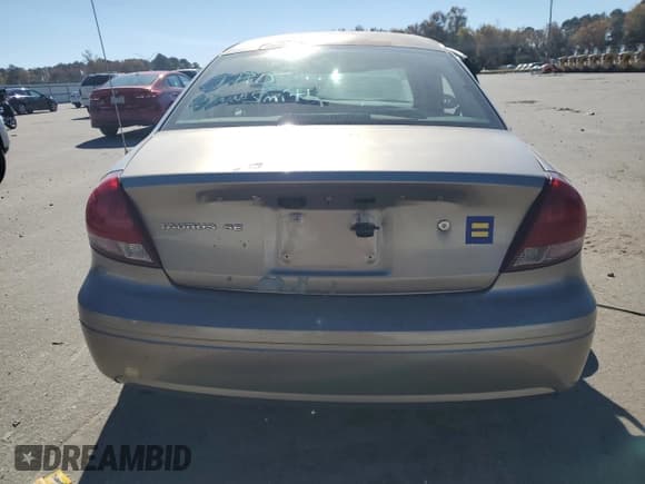 ✅ 2004 Ford Taurus SE • VIN: 1FAFP53U94A103330 • Lot: 91427105. Listed on Copart with Not provided. Free auction sales archive from the USA and detailed vehicle history report at DreamBid. Image 6.