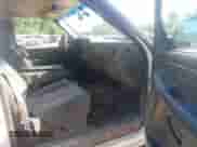 2006 Chevrolet Silverado 1500 LT2 с VIN 2GCEC19T761111139, выставлен на аукционе IAAI как лот 42571721 с пробегом 386 403 миль миль и . История ставок и продаж доступна на DreamBid. Изображение 5.