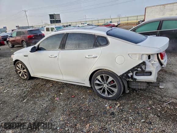 ✅ 2016 Kia Optima SXL Turbo • VIN: 5XXGV4L21GG034297 • Лот: 94634465. Опубликован ранее на Copart с пробегом 88 197 миль. Бесплатный доступ к архиву аукционных продаж из США и подробный отчёт об истории автомобиля на DreamBid. Изображение 2.