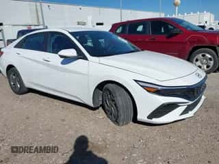 2024 Hyundai Elantra SEL с VIN KMHLM4DG6RU722316, выставлен на аукционе IAAI как лот 43581060 с пробегом 29 298 миль миль и . История ставок и продаж доступна на DreamBid. Изображение 1.