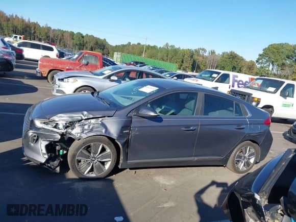 2018 Hyundai Ioniq Limited with VIN KMHC05LC1JU060715, listed as a IAAI auction lot 43479078 with 121,376 mi miles and . Bid and sale history available at DreamBid. Image 14.