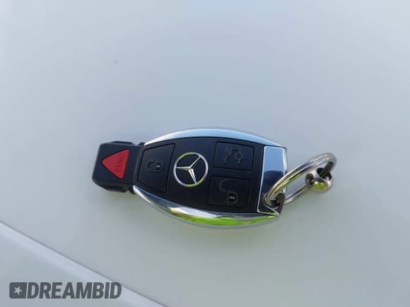 ✅ 2013 Mercedes-Benz M 350 • VIN: 4JGDA5JB9DA112576 • Лот: 43840052. Опубликован ранее на IAAI с пробегом 110 438 миль. Бесплатный доступ к архиву аукционных продаж из США и подробный отчёт об истории автомобиля на DreamBid. Изображение 11.