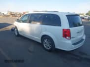 ✅ 2020 Dodge Grand Caravan SXT • VIN: 2C4RDGCG9LR173720 • Lot: 43102706. Wystawiony na IAAI z przebiegiem 100 172 mil. Bezpłatny archiwum sprzedaży aukcyjnych z USA i szczegółowy raport historii pojazdu na DreamBid. Zdjęcie 3.