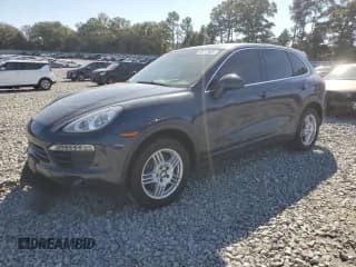 ✅ 2014 Porsche Cayenne • VIN: WP1AA2A26ELA04183 • Lot: 82727605. Wystawiony na Copart z przebiegiem 116 227 mil. Bezpłatny archiwum sprzedaży aukcyjnych z USA i szczegółowy raport historii pojazdu na DreamBid. Zdjęcie 1.