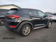 ✅ 2017 Hyundai Tucson SE • VIN: KM8J3CA44HU317861 • Лот: 92881635. Опубликован ранее на Copart с пробегом Не указан. Бесплатный доступ к архиву аукционных продаж из США и подробный отчёт об истории автомобиля на DreamBid. Изображение 3.